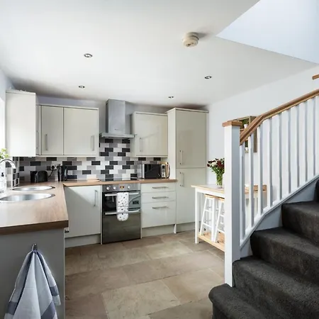 شقة 'dove Cottage' Modern And Cosy *