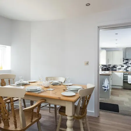 شقة 'dove Cottage' Modern And Cosy *